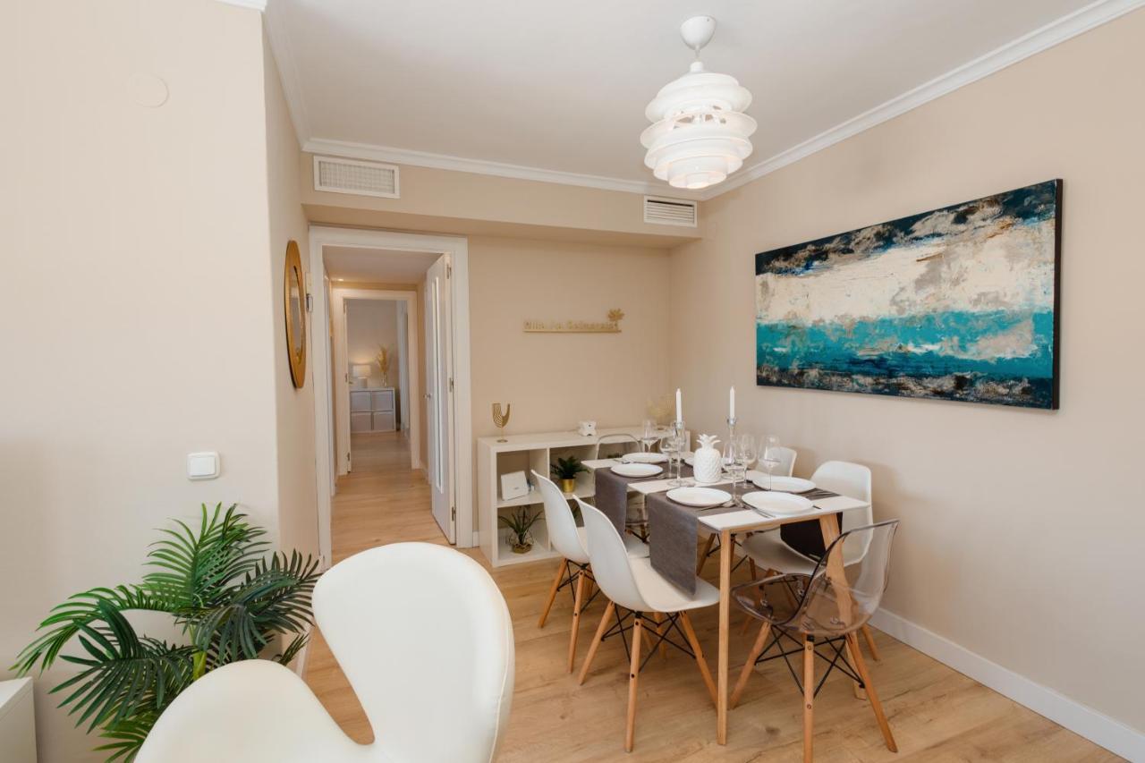 In The Historic Center Of Malaga, Very Close To The Beach And The Ave Train Station, With Private Parking Kültér fotó