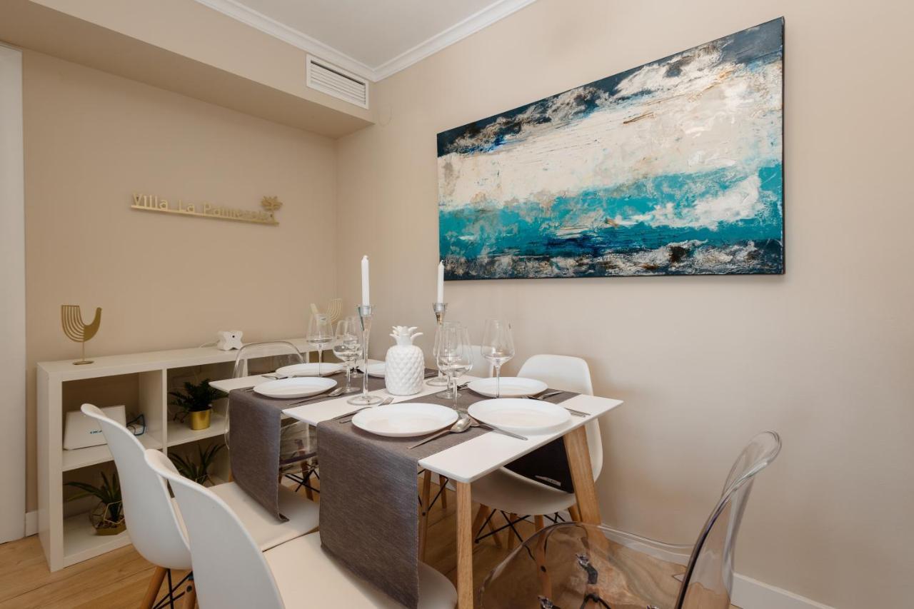 In The Historic Center Of Malaga, Very Close To The Beach And The Ave Train Station, With Private Parking Kültér fotó