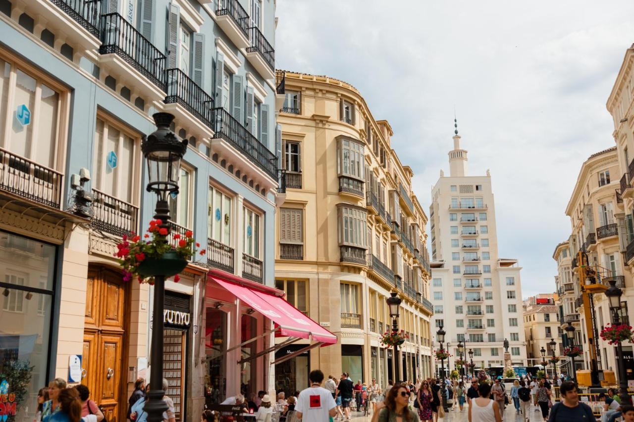 In The Historic Center Of Malaga, Very Close To The Beach And The Ave Train Station, With Private Parking Kültér fotó